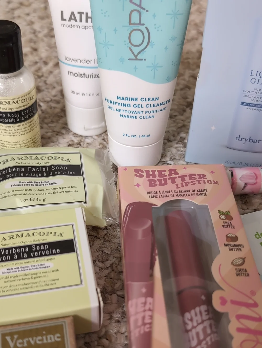 Try Me Kit 16 Pc Bath, Face, Body Most Sealed!